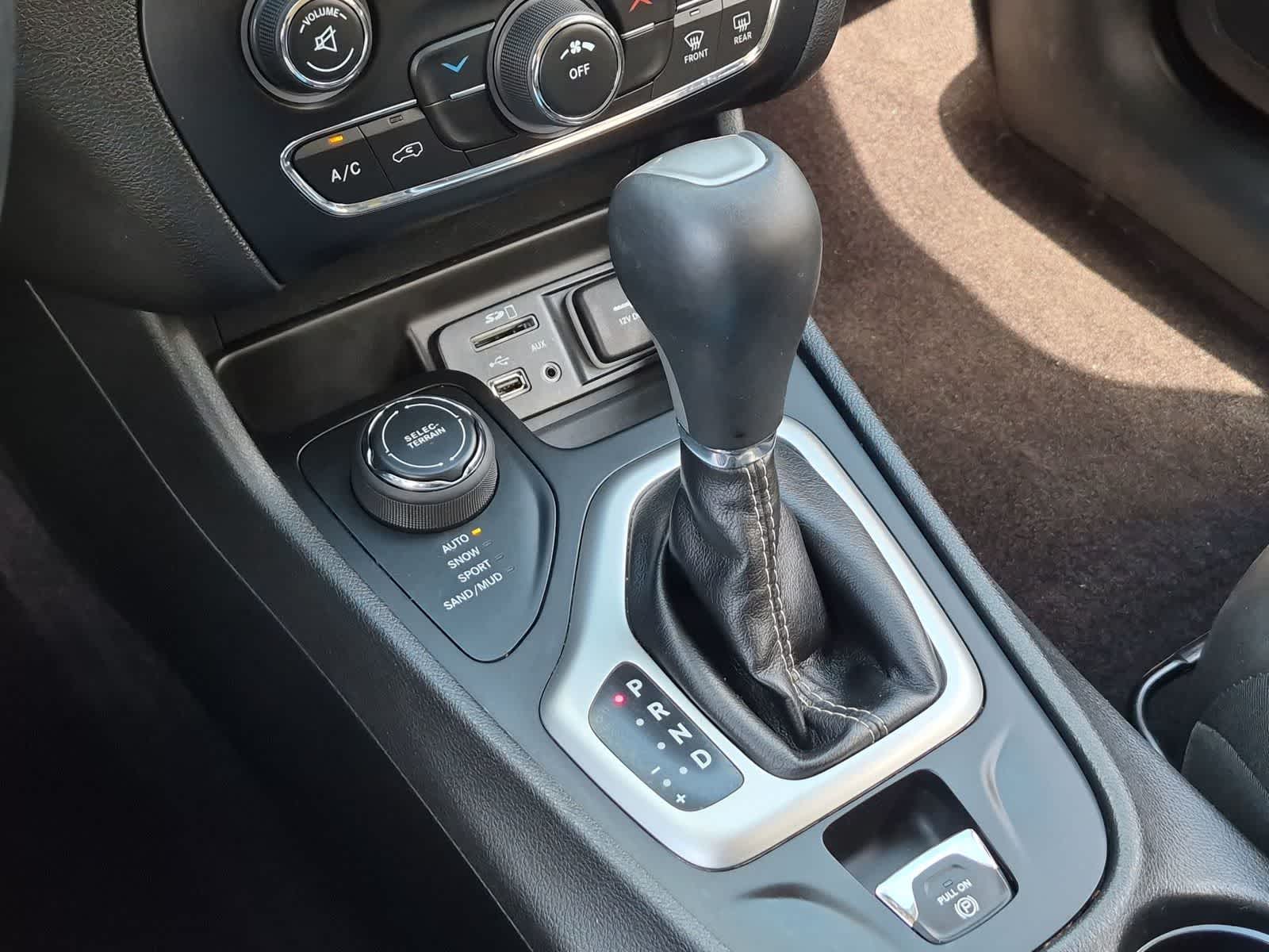 2018 Jeep Cherokee Latitude Plus