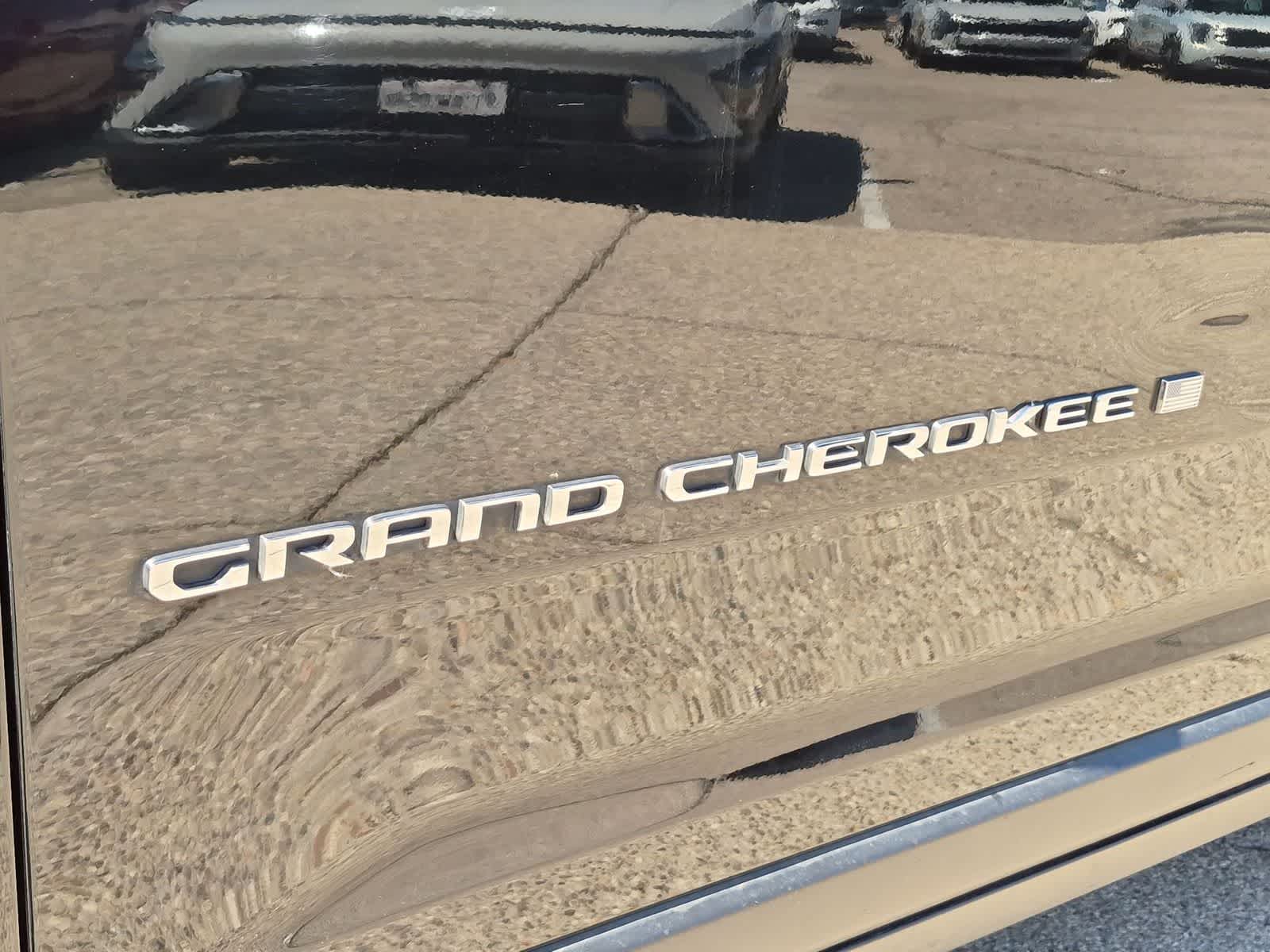 2023 Jeep Grand Cherokee Laredo