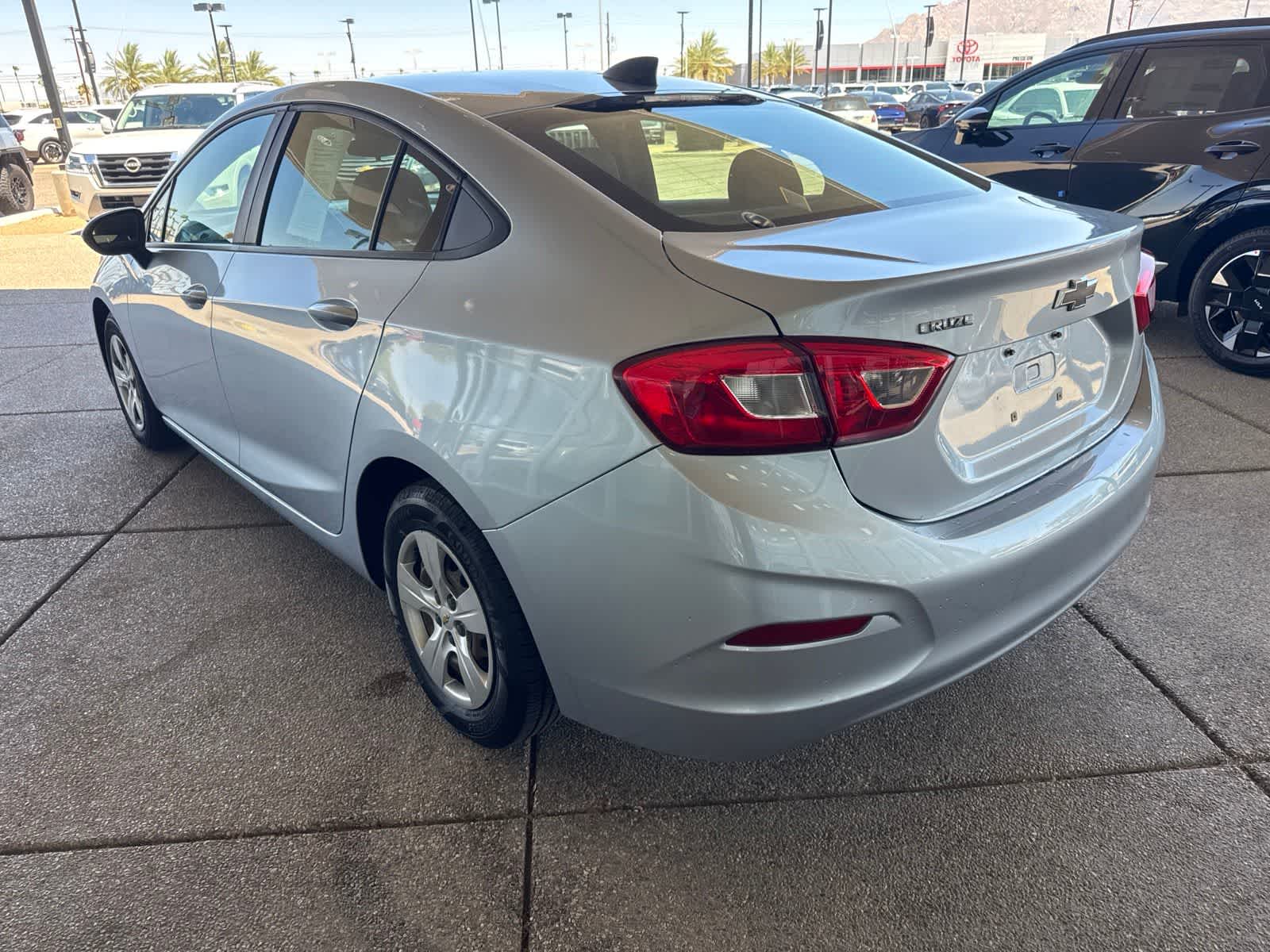 2018 Chevrolet Cruze LS
