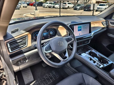 2024 Volkswagen Atlas 2.0T SE w/Technology