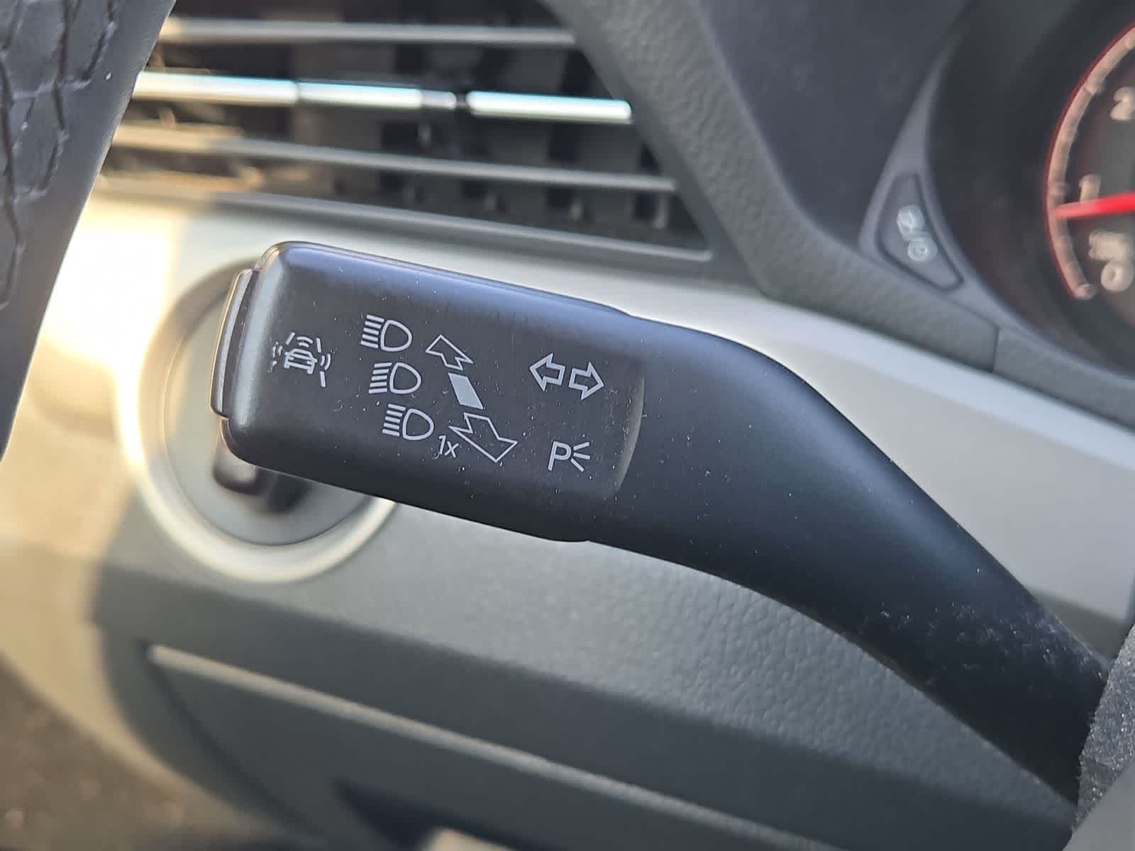 2021 Volkswagen Passat 2.0T SE