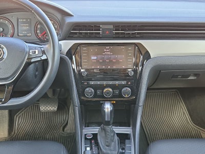 2021 Volkswagen Passat 2.0T SE