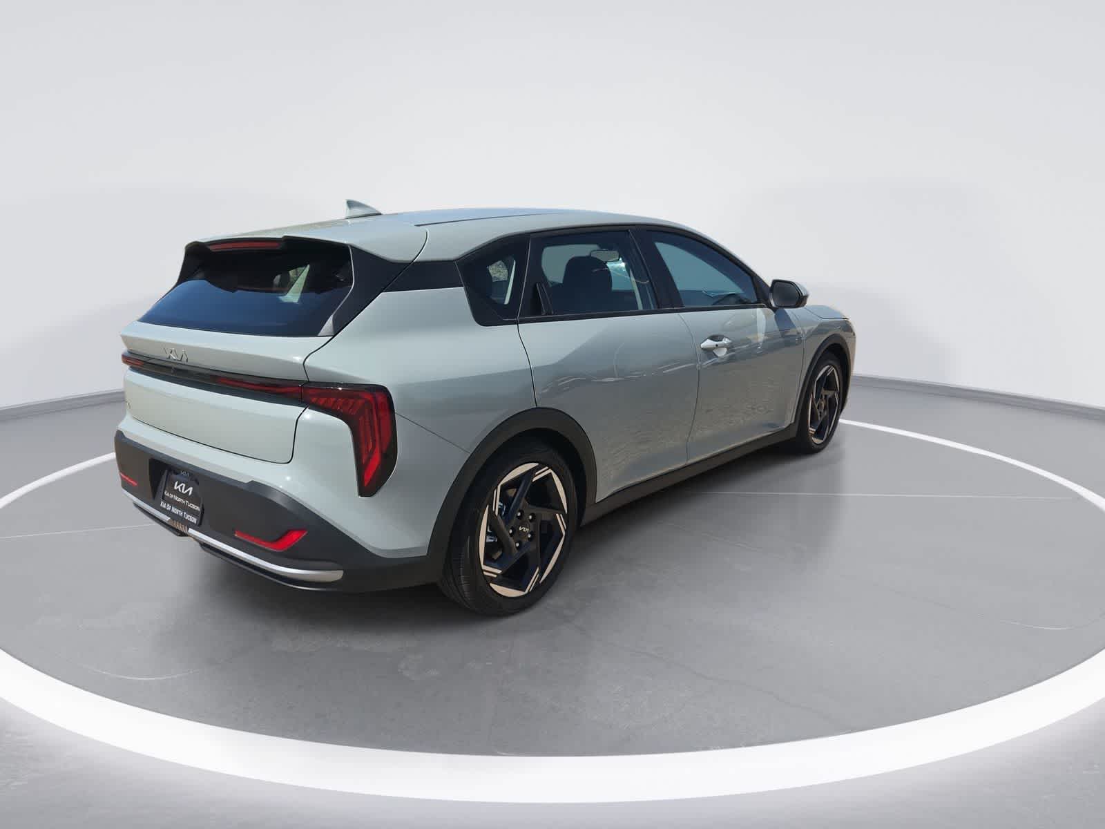 2026 Kia K4 Hatchback EX