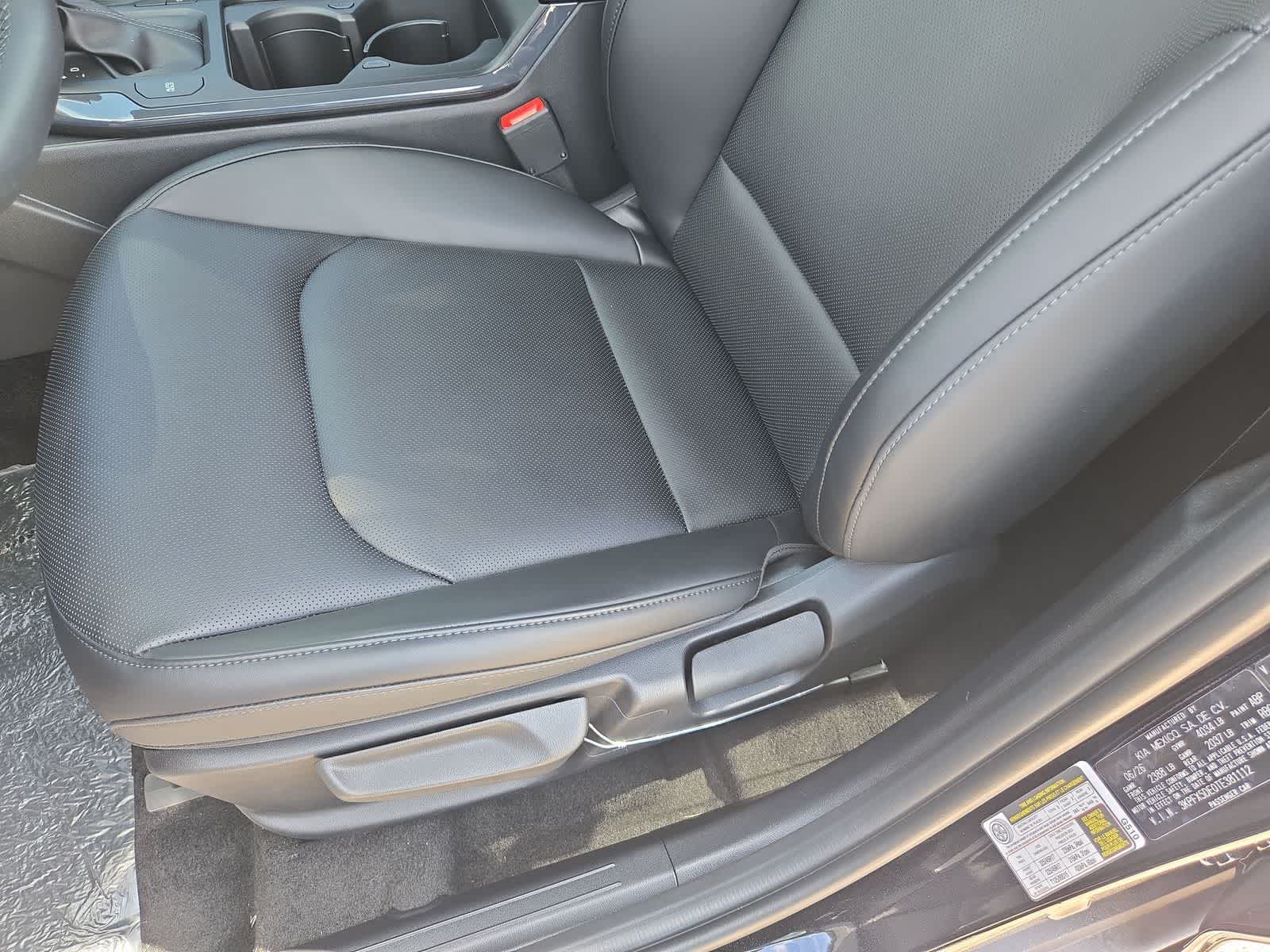 2026 Kia K4 Hatchback EX