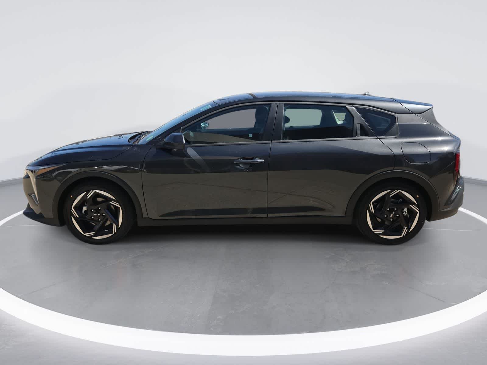 2026 Kia K4 Hatchback EX