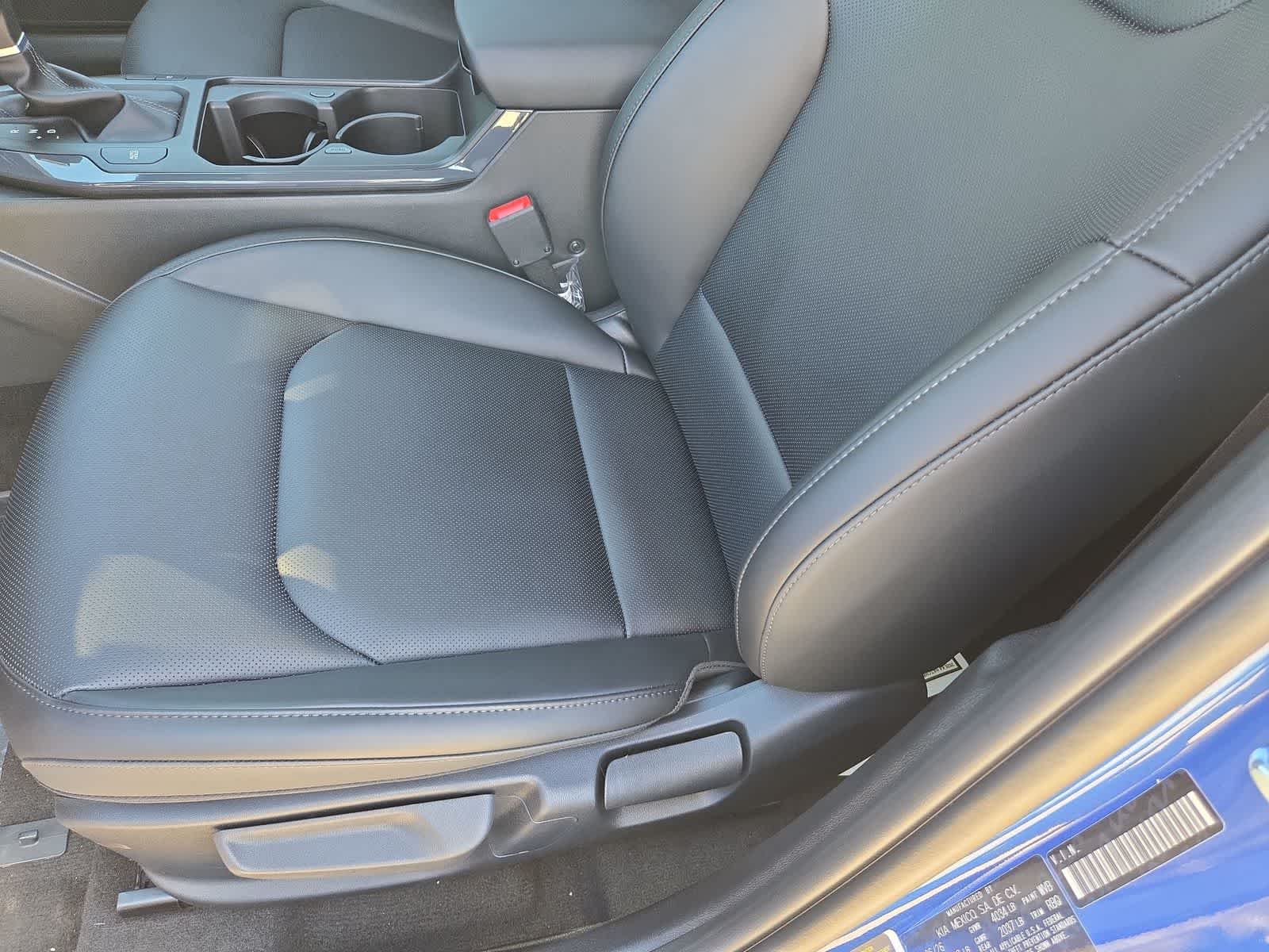 2026 Kia K4 Hatchback EX