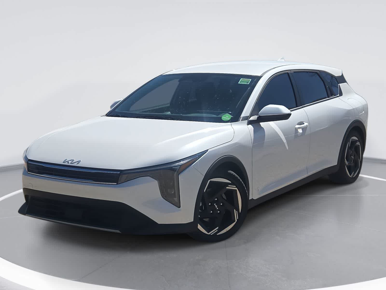 2026 Kia K4 Hatchback EX