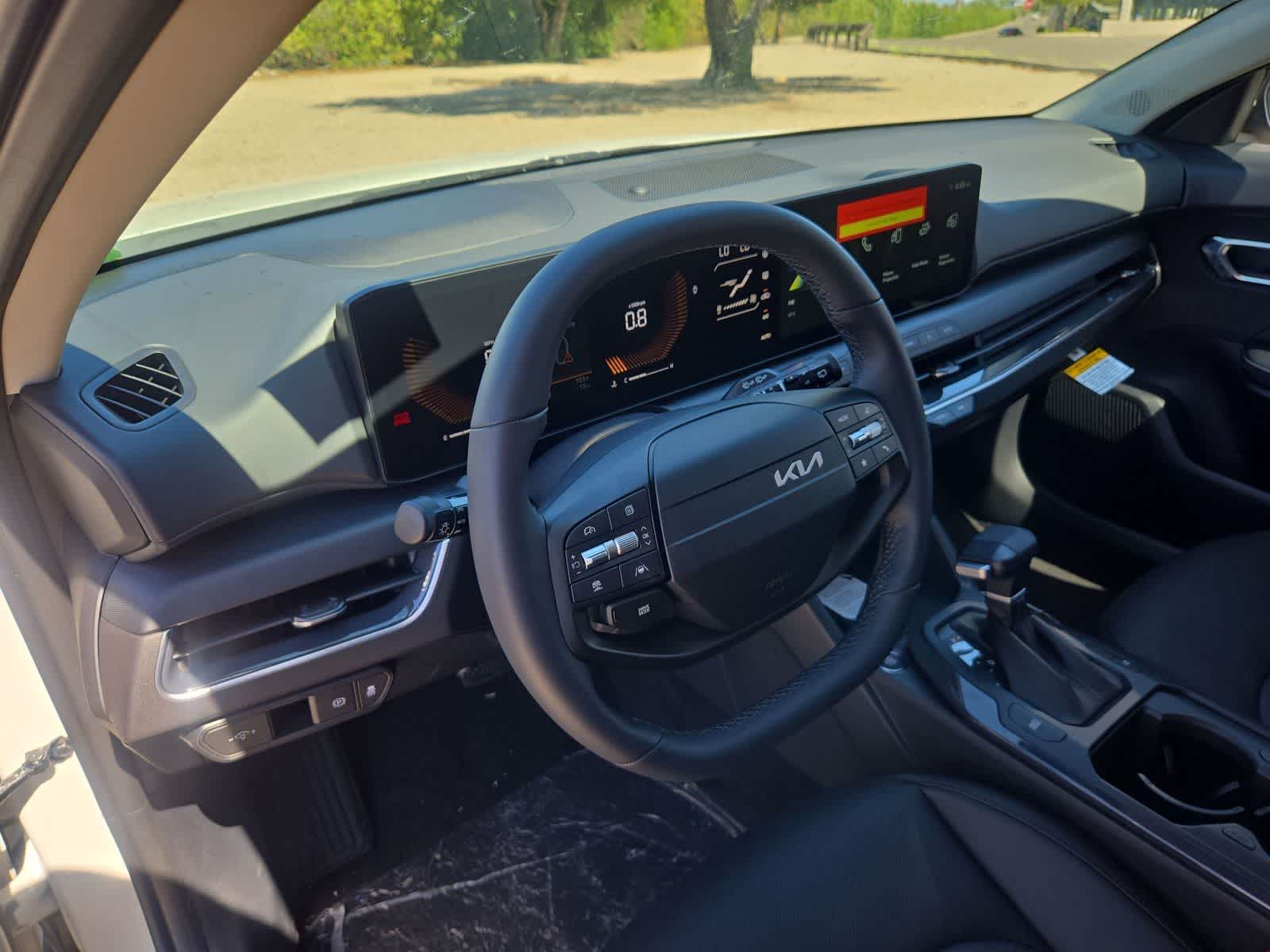 2026 Kia K4 Hatchback EX