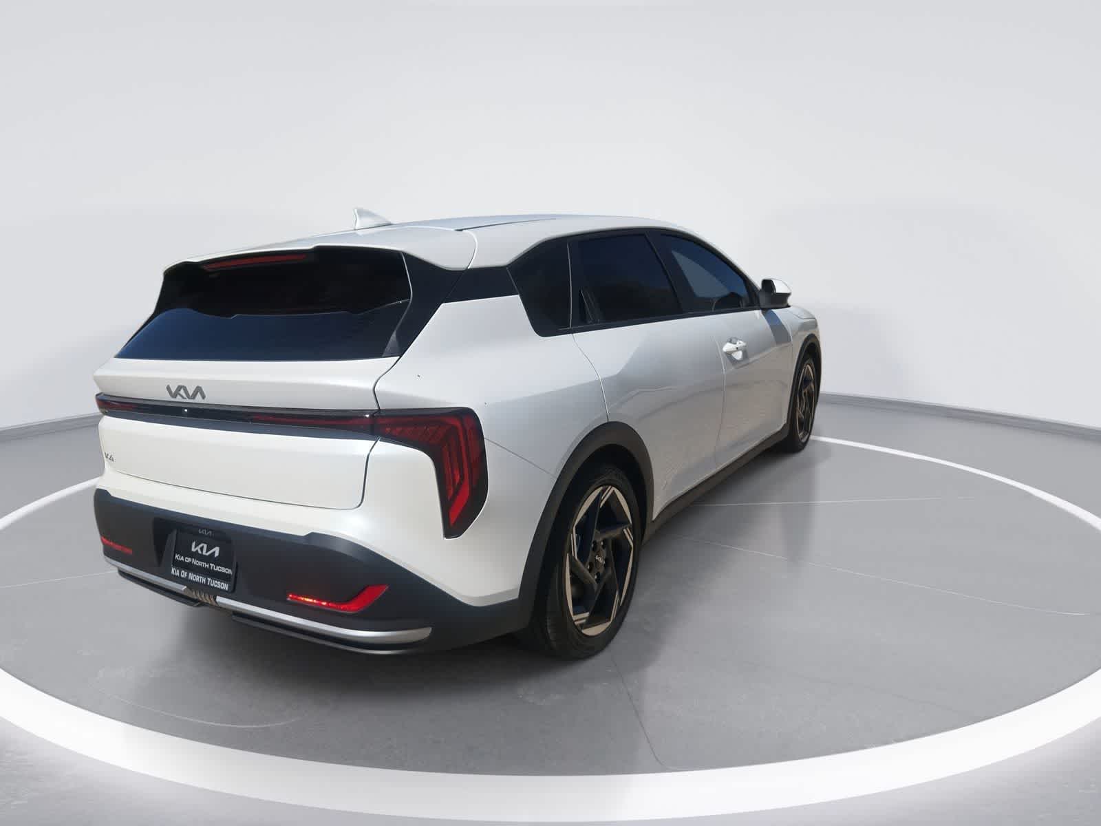 2026 Kia K4 Hatchback EX