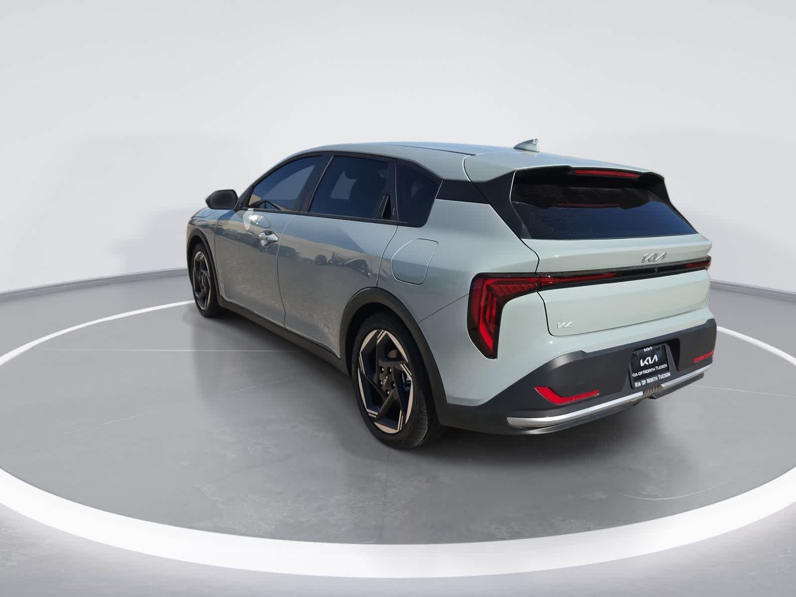 2026 Kia K4 Hatchback EX