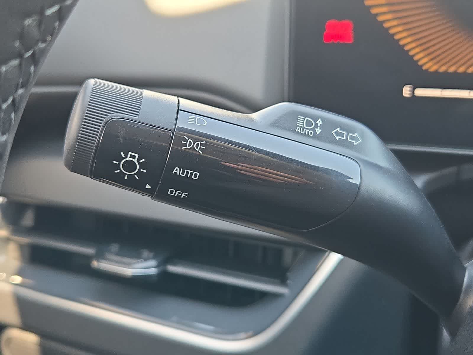 2026 Kia K4 Hatchback EX