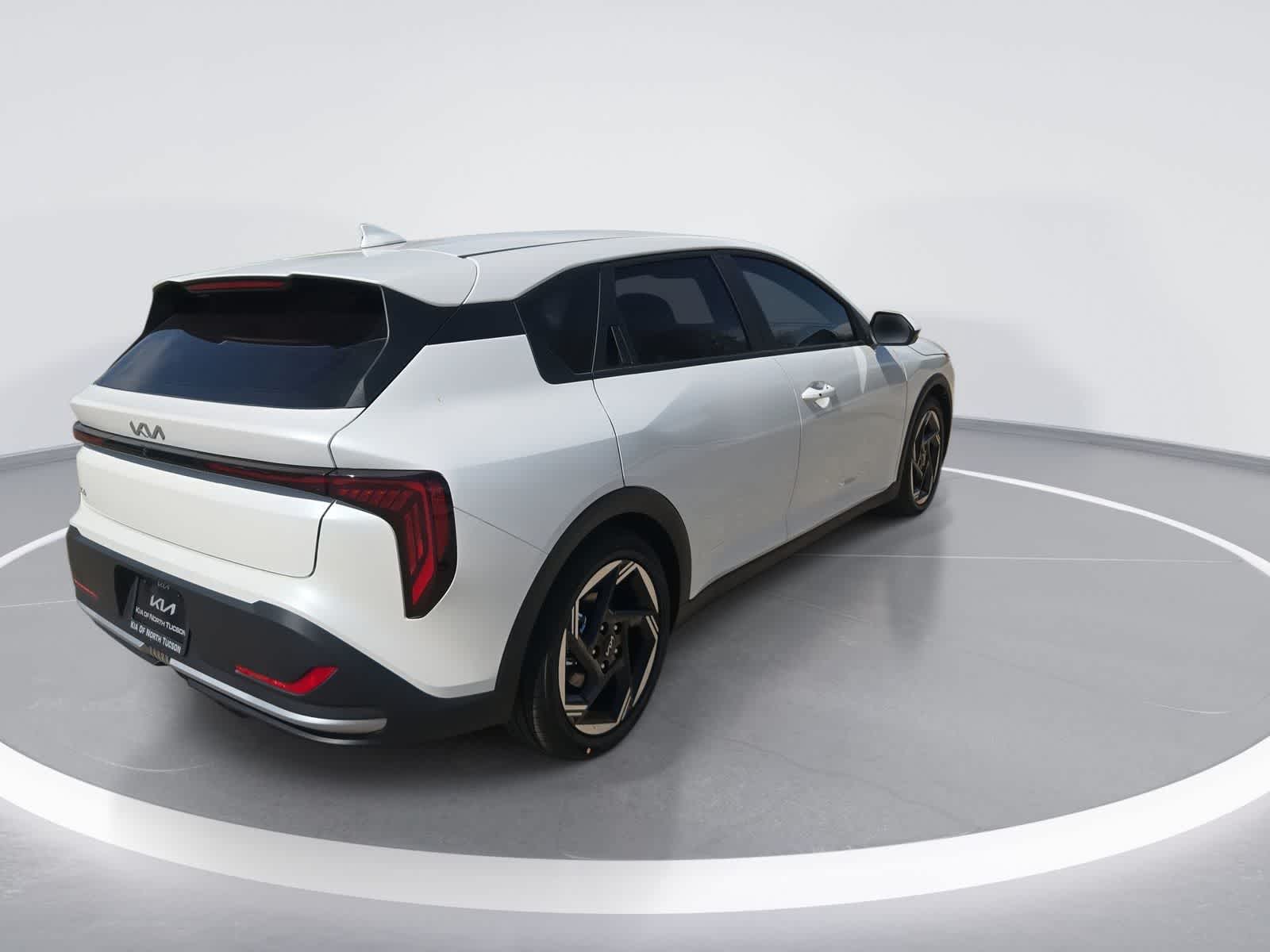 2026 Kia K4 Hatchback EX