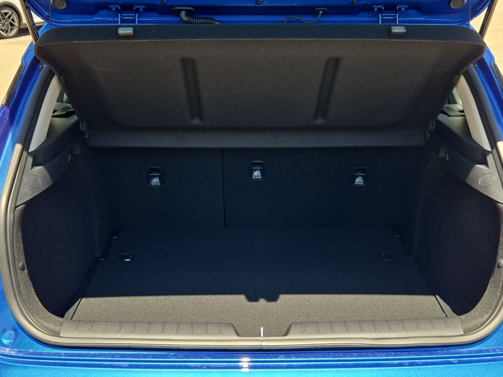 2026 Kia K4 Hatchback EX