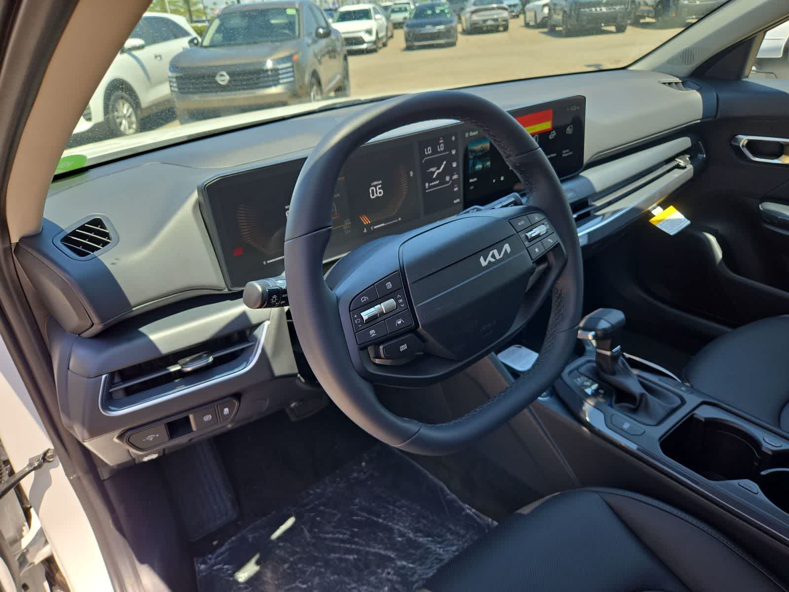 2026 Kia K4 Hatchback EX