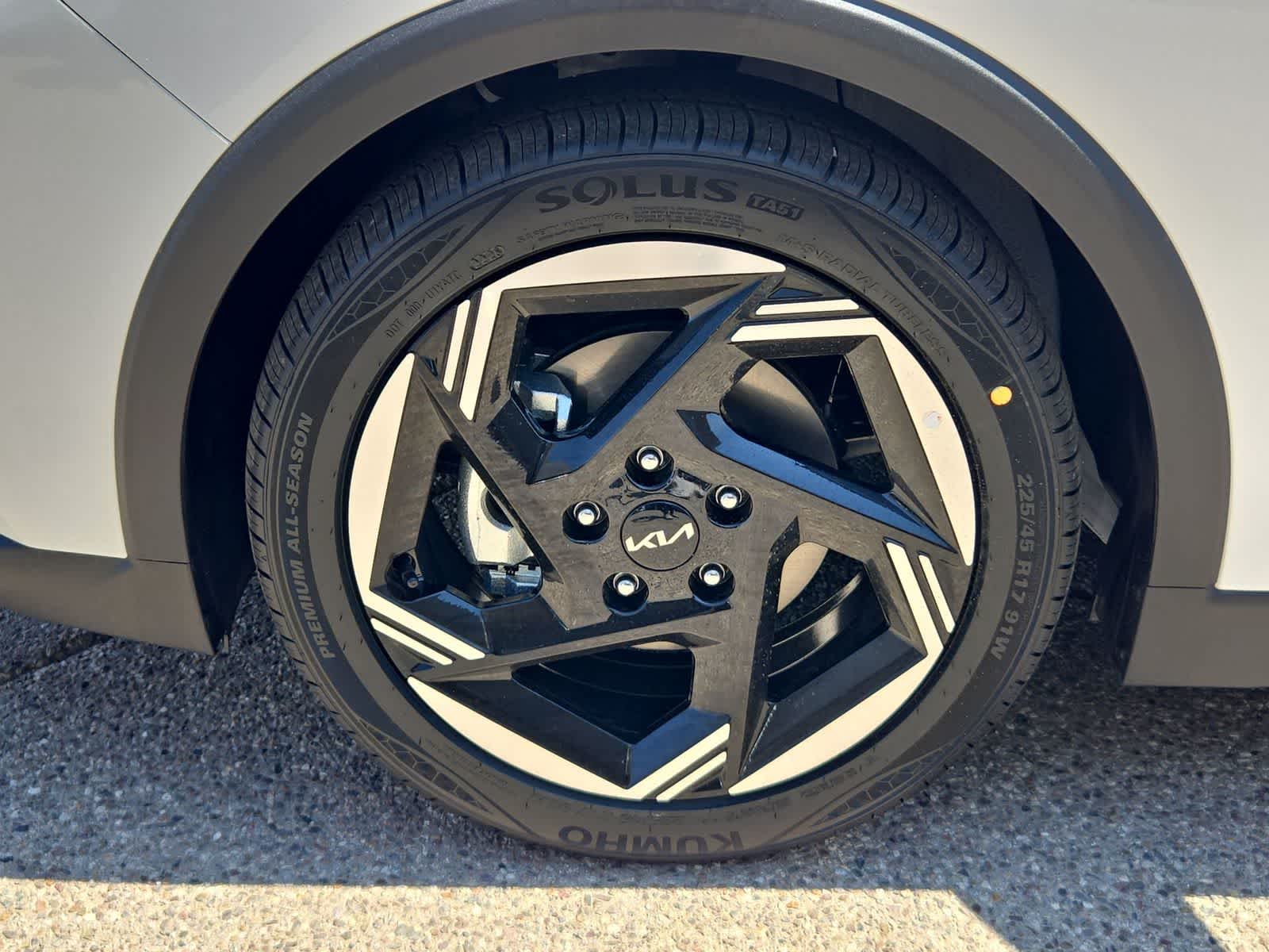 2026 Kia K4 Hatchback EX