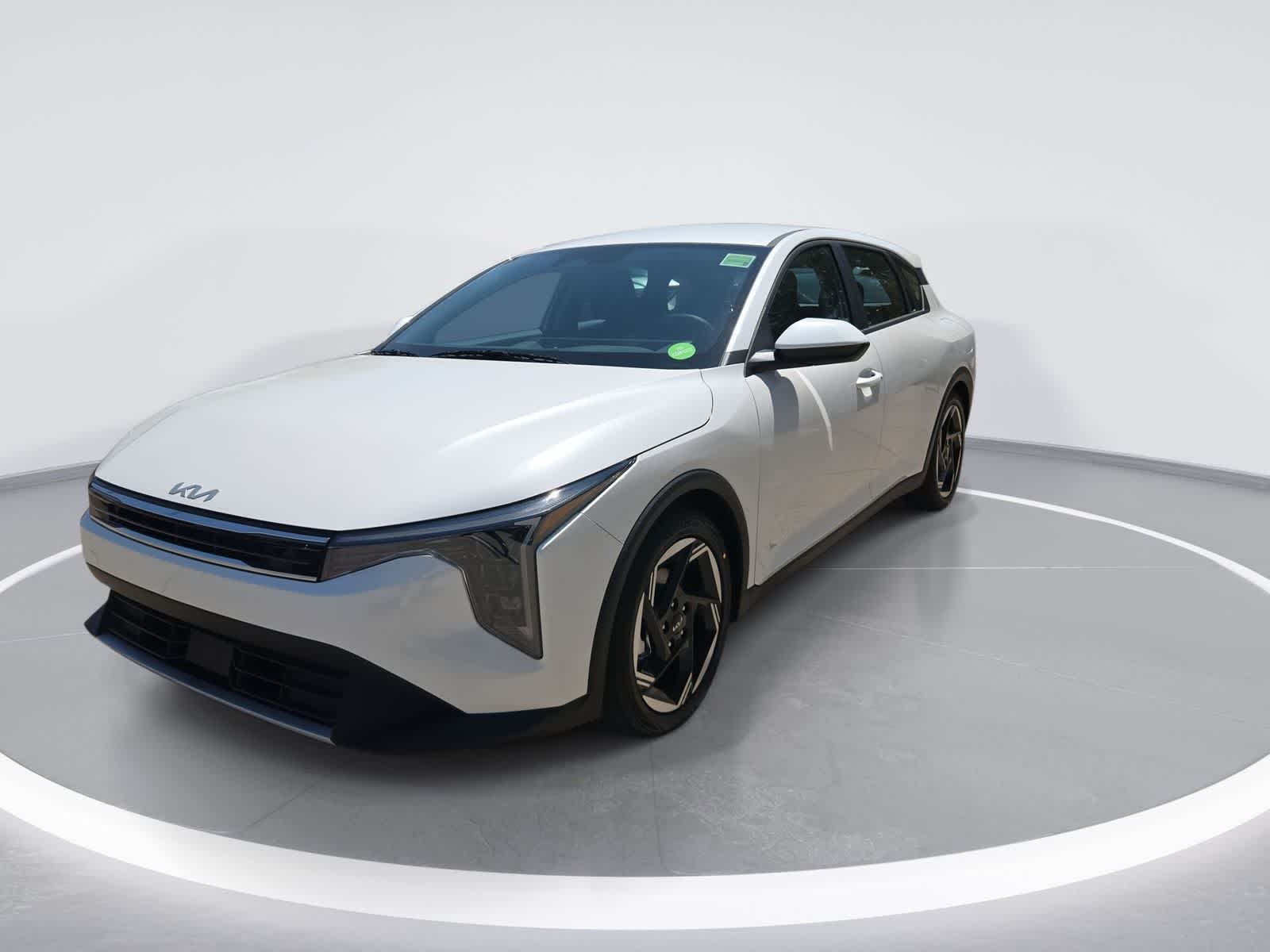 2026 Kia K4 Hatchback EX