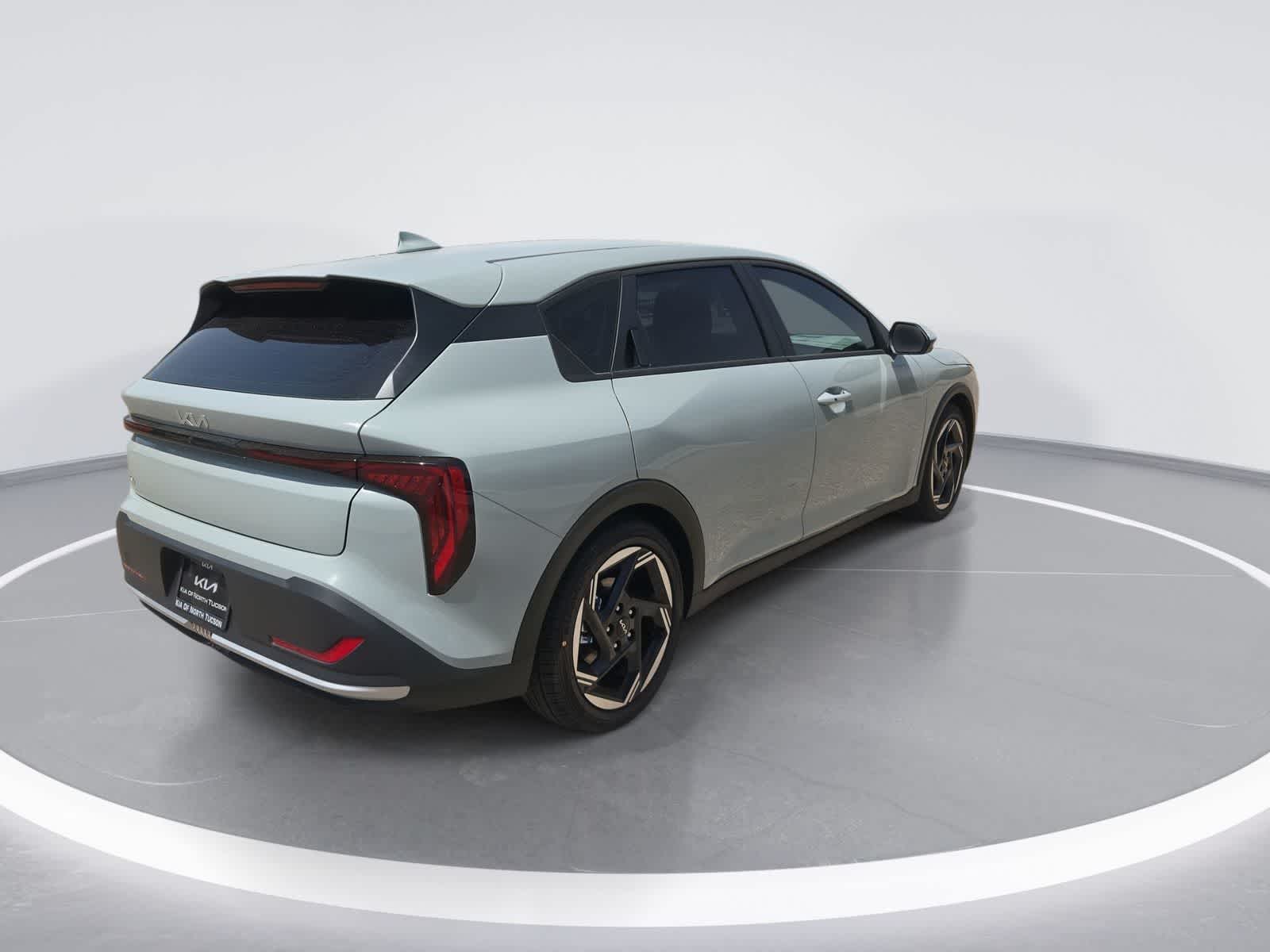 2026 Kia K4 Hatchback EX