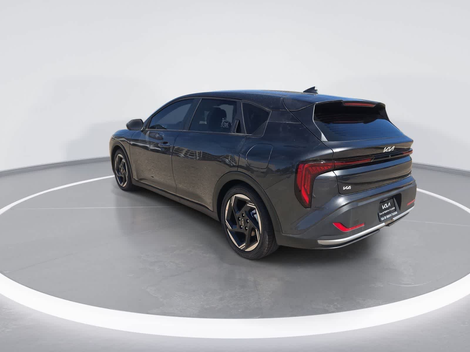 2026 Kia K4 Hatchback EX