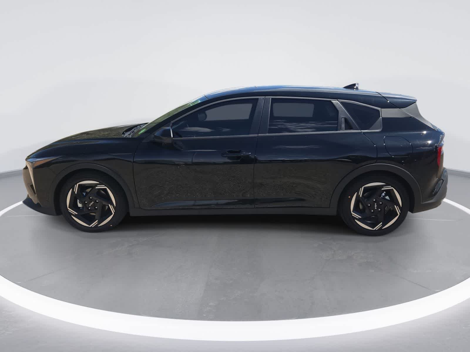 2026 Kia K4 Hatchback EX