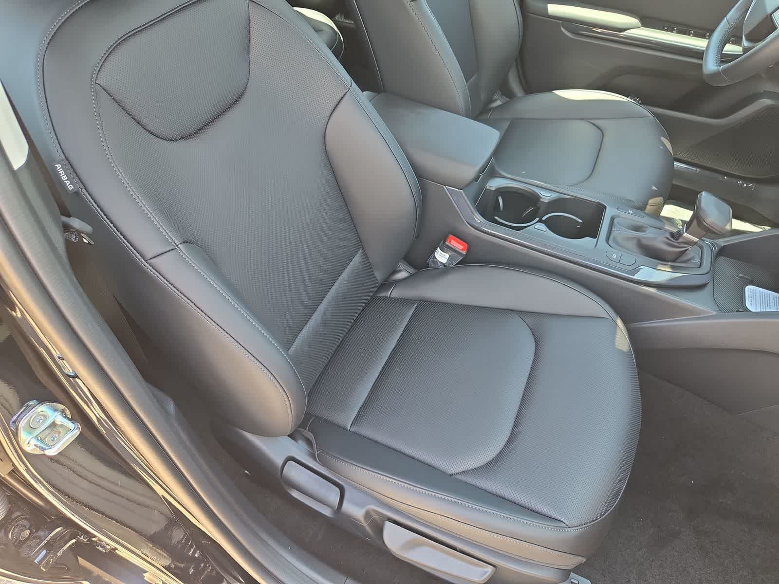 2026 Kia K4 Hatchback EX