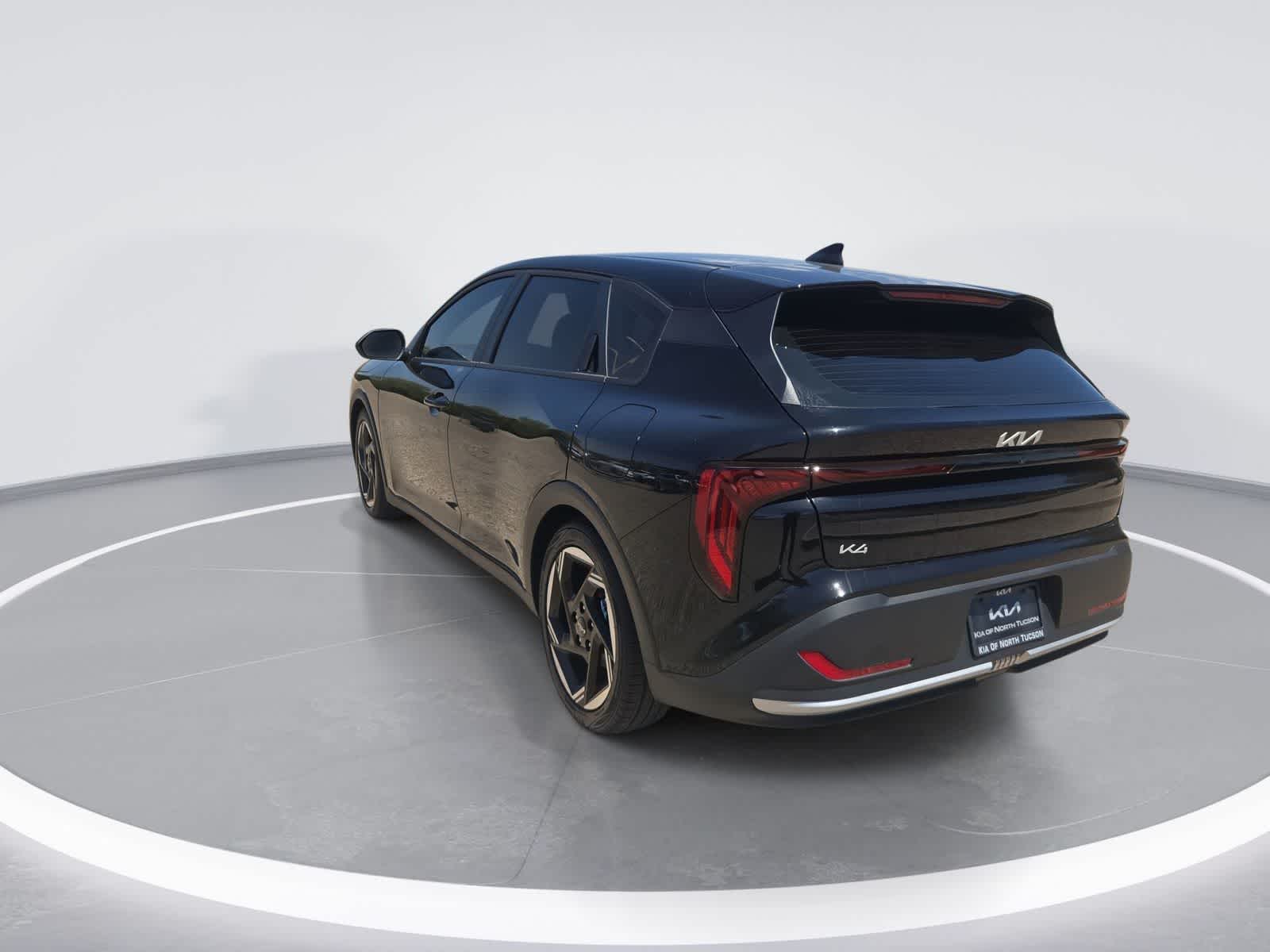 2026 Kia K4 Hatchback EX