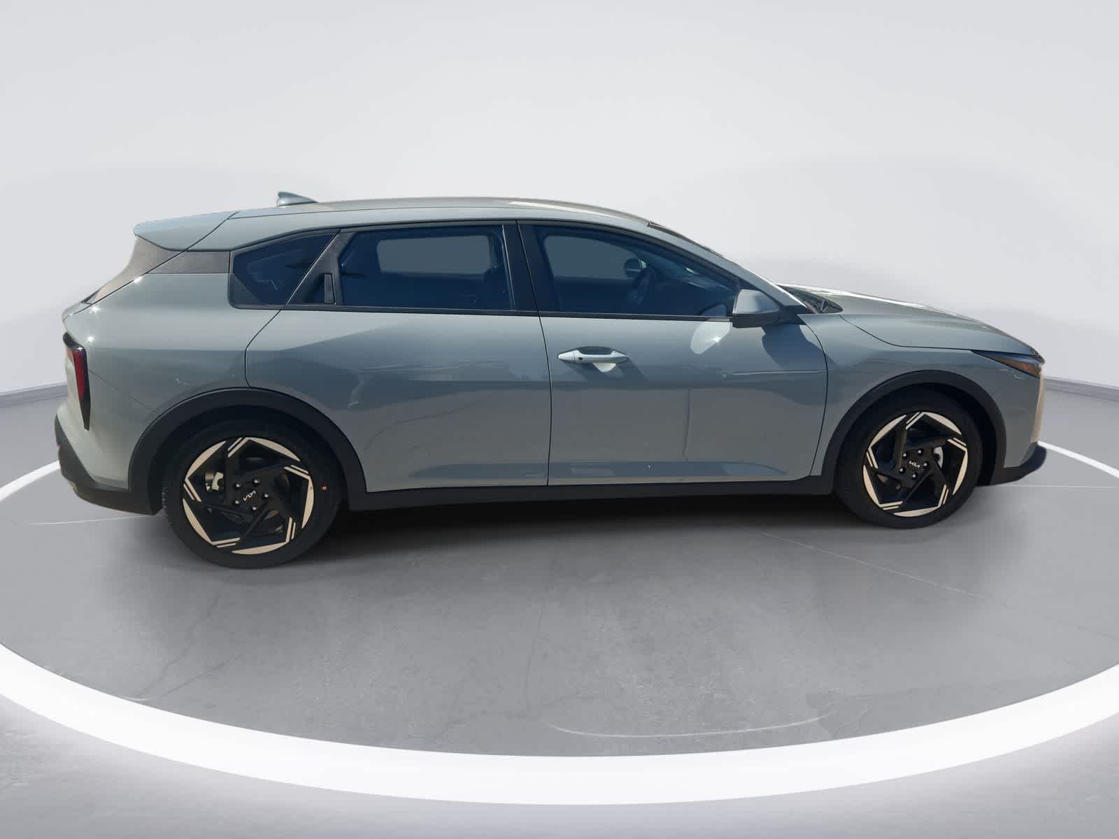 2026 Kia K4 Hatchback EX