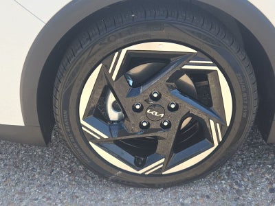 2026 Kia K4 Hatchback EX