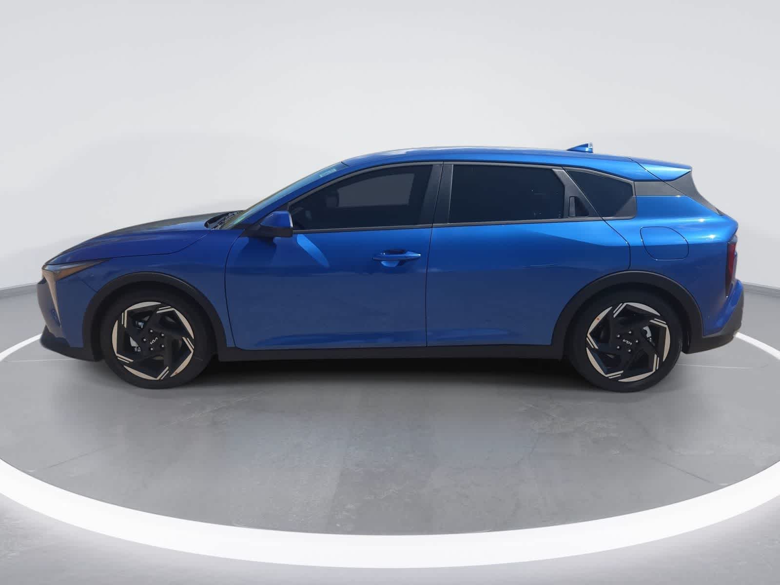 2026 Kia K4 Hatchback EX