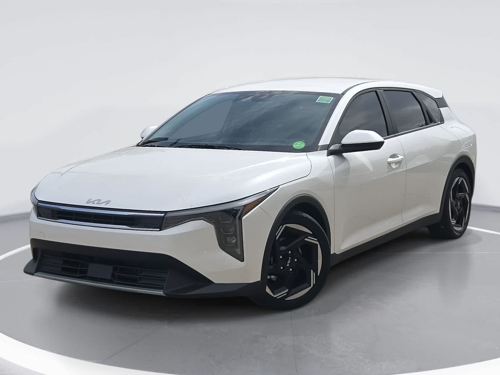 2026 Kia K4 Hatchback EX