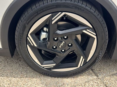2026 Kia K4 Hatchback EX