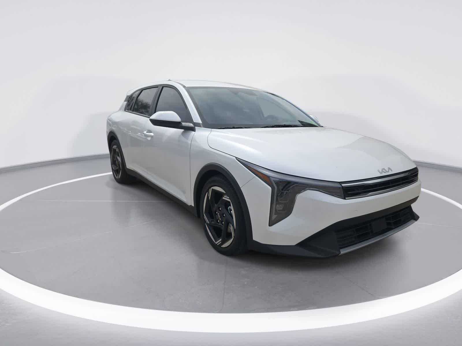 2026 Kia K4 Hatchback EX