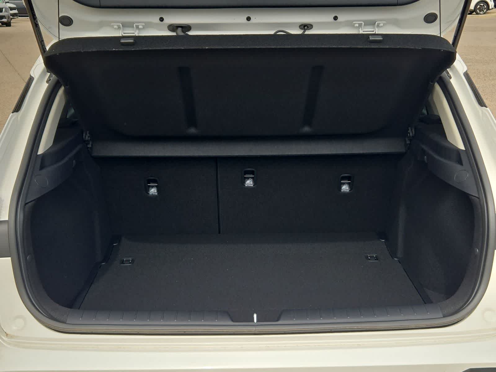 2026 Kia K4 Hatchback EX