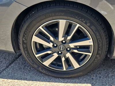 2024 Nissan Versa SV