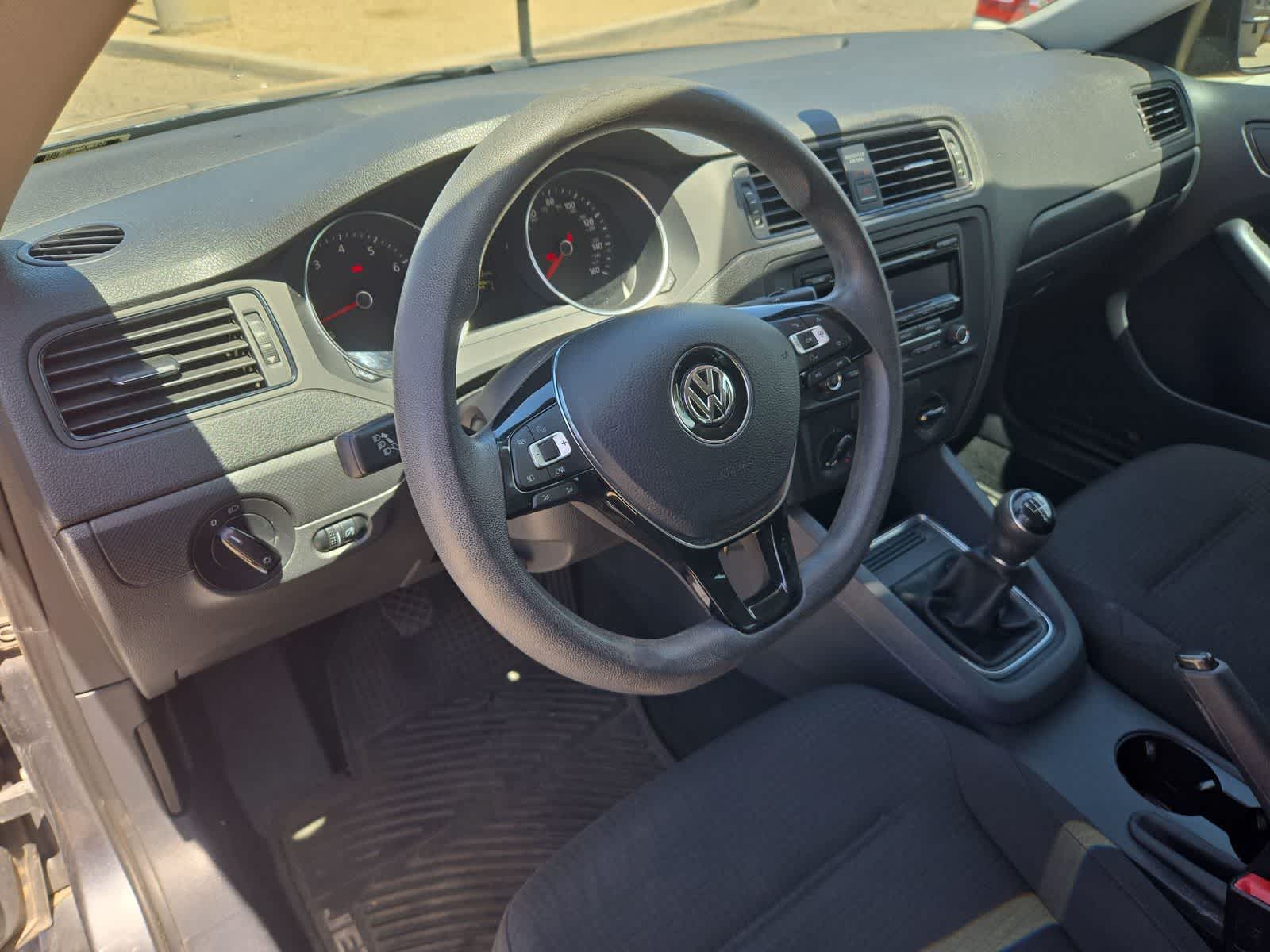 2015 Volkswagen Jetta 2.0L S