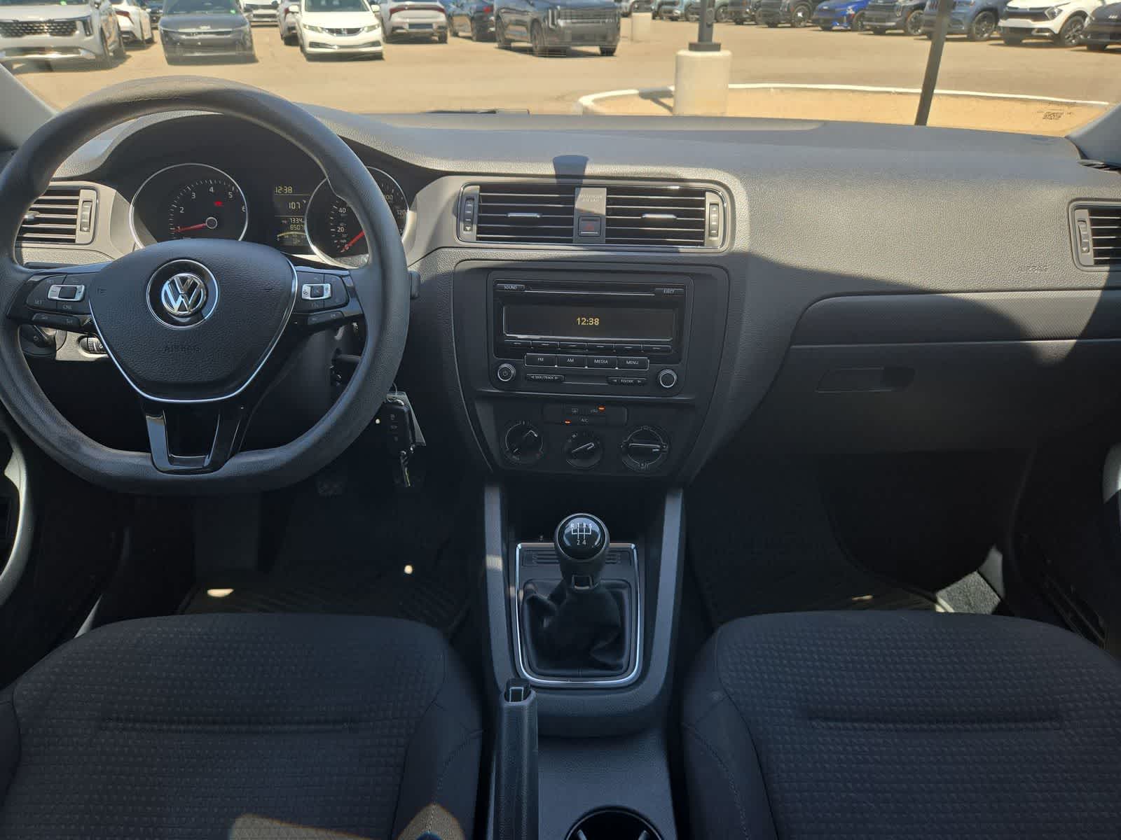 2015 Volkswagen Jetta 2.0L S