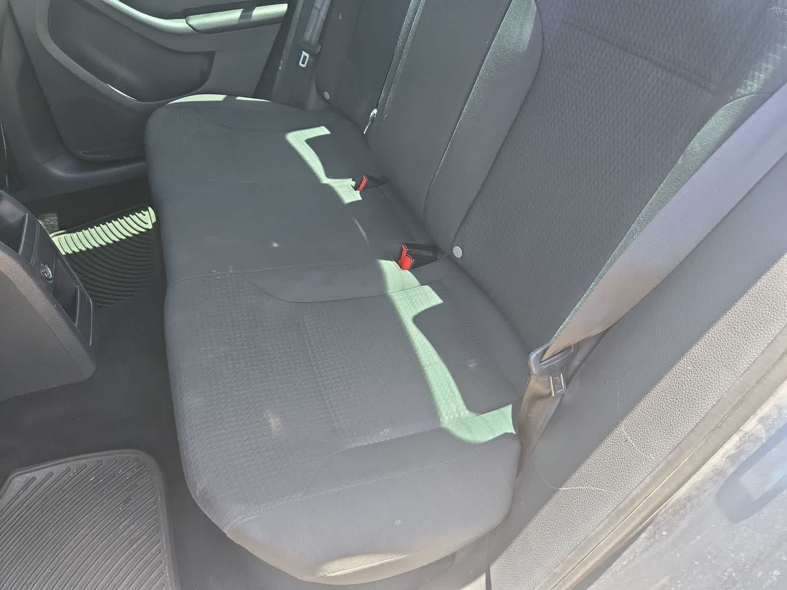 2015 Volkswagen Jetta 2.0L S