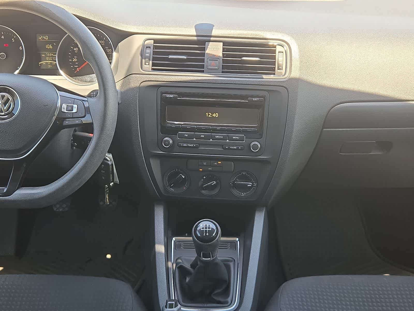 2015 Volkswagen Jetta 2.0L S
