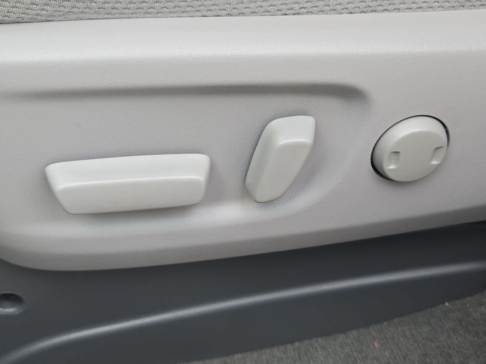 2018 Toyota Sienna LE