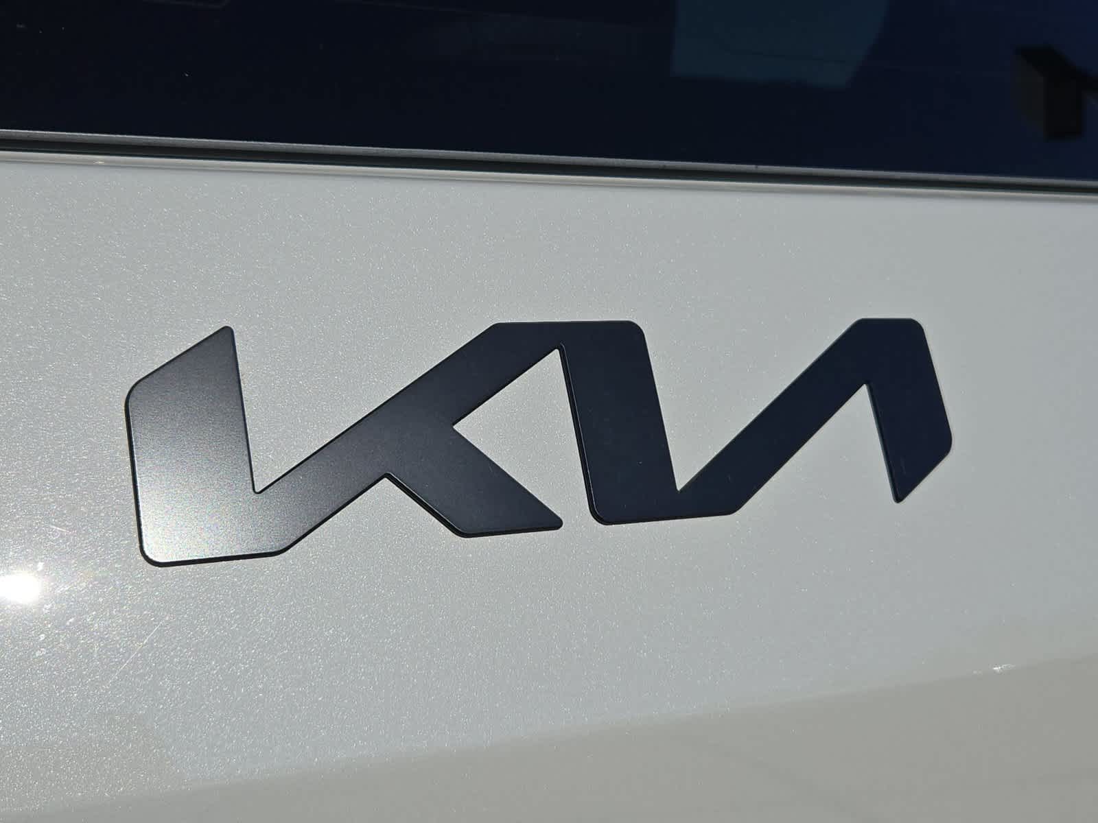 2026 Kia EV9 Land