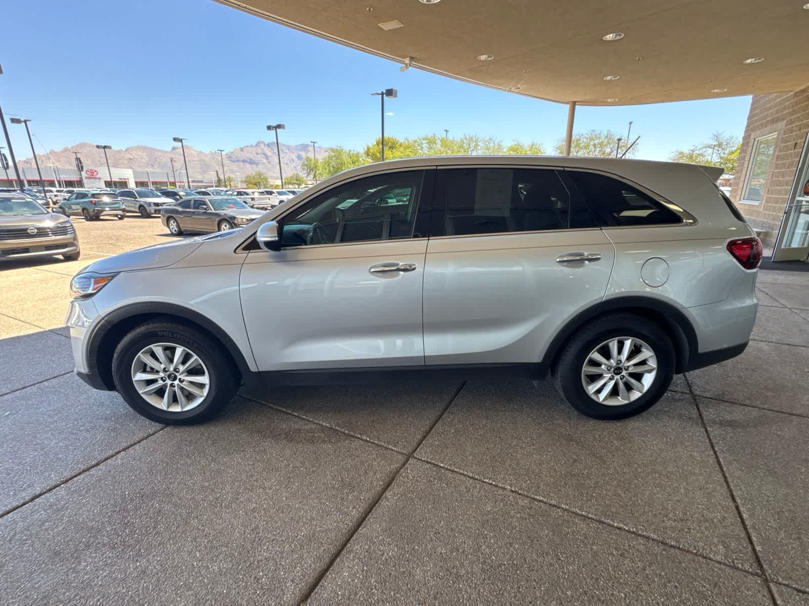 2019 Kia Sorento LX V6