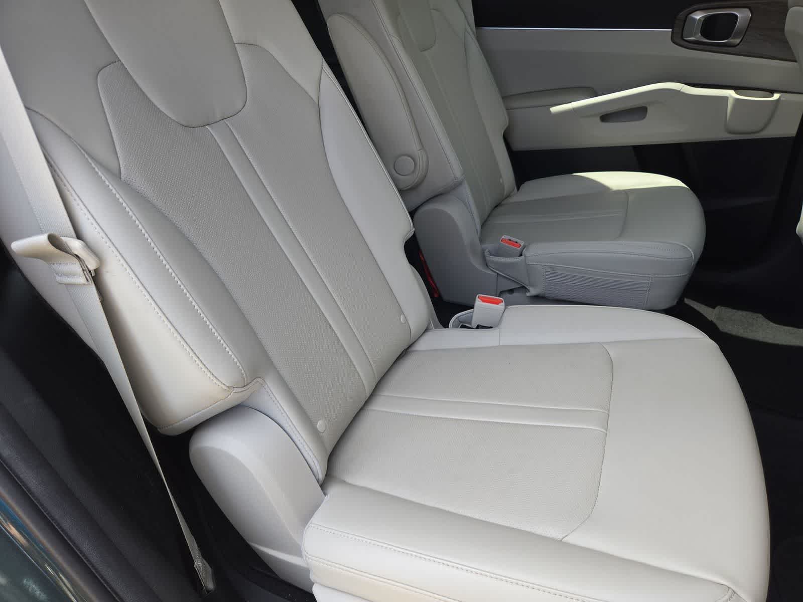 2022 Kia Sorento X-Line EX