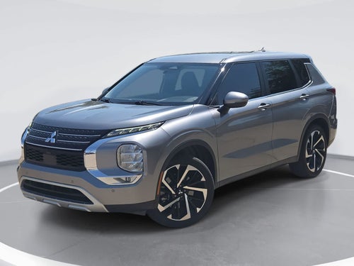 2022 Mitsubishi Outlander Base