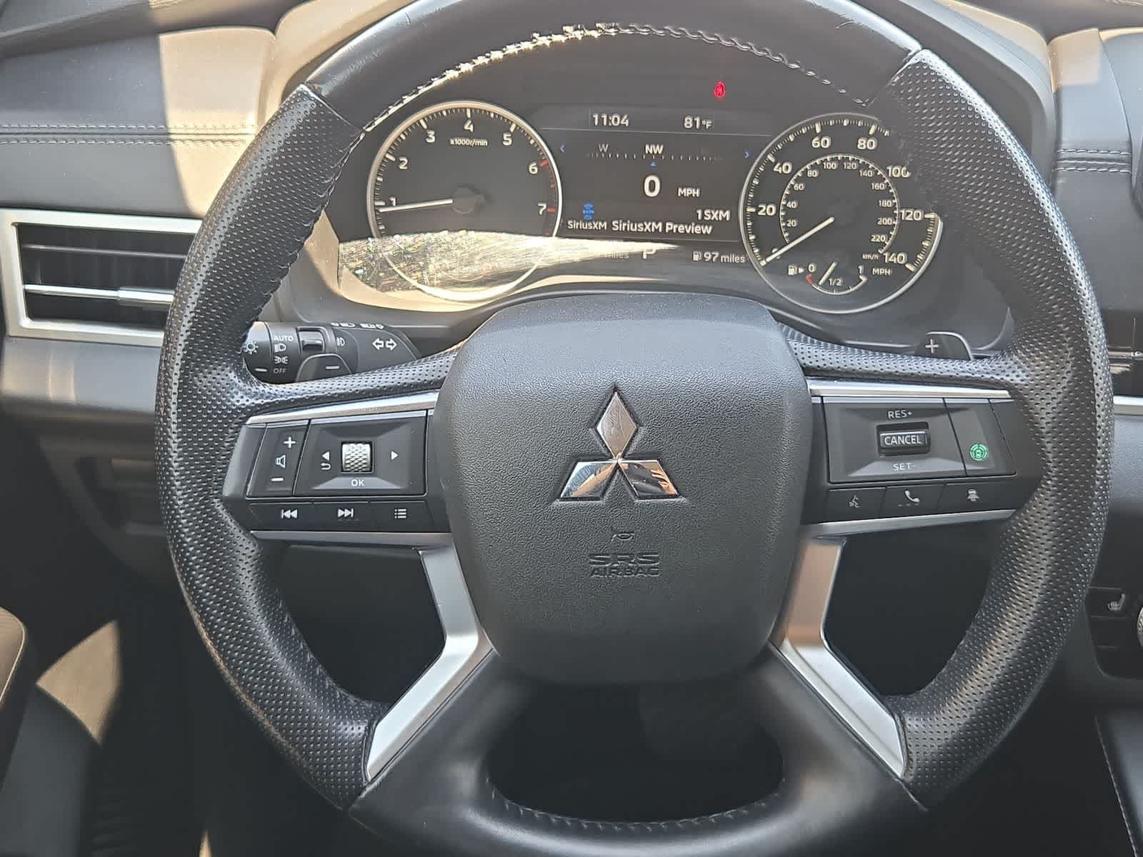 2022 Mitsubishi Outlander Base