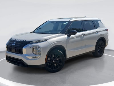 2024 Mitsubishi Outlander SE Black Edition