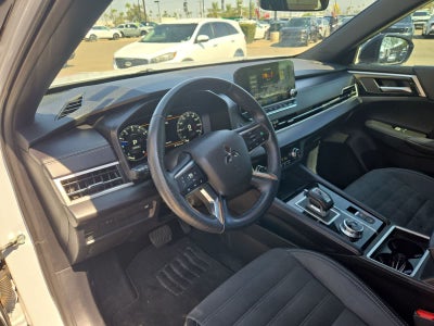 2024 Mitsubishi Outlander SE Black Edition
