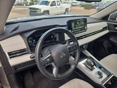 2024 Mitsubishi Outlander SEL