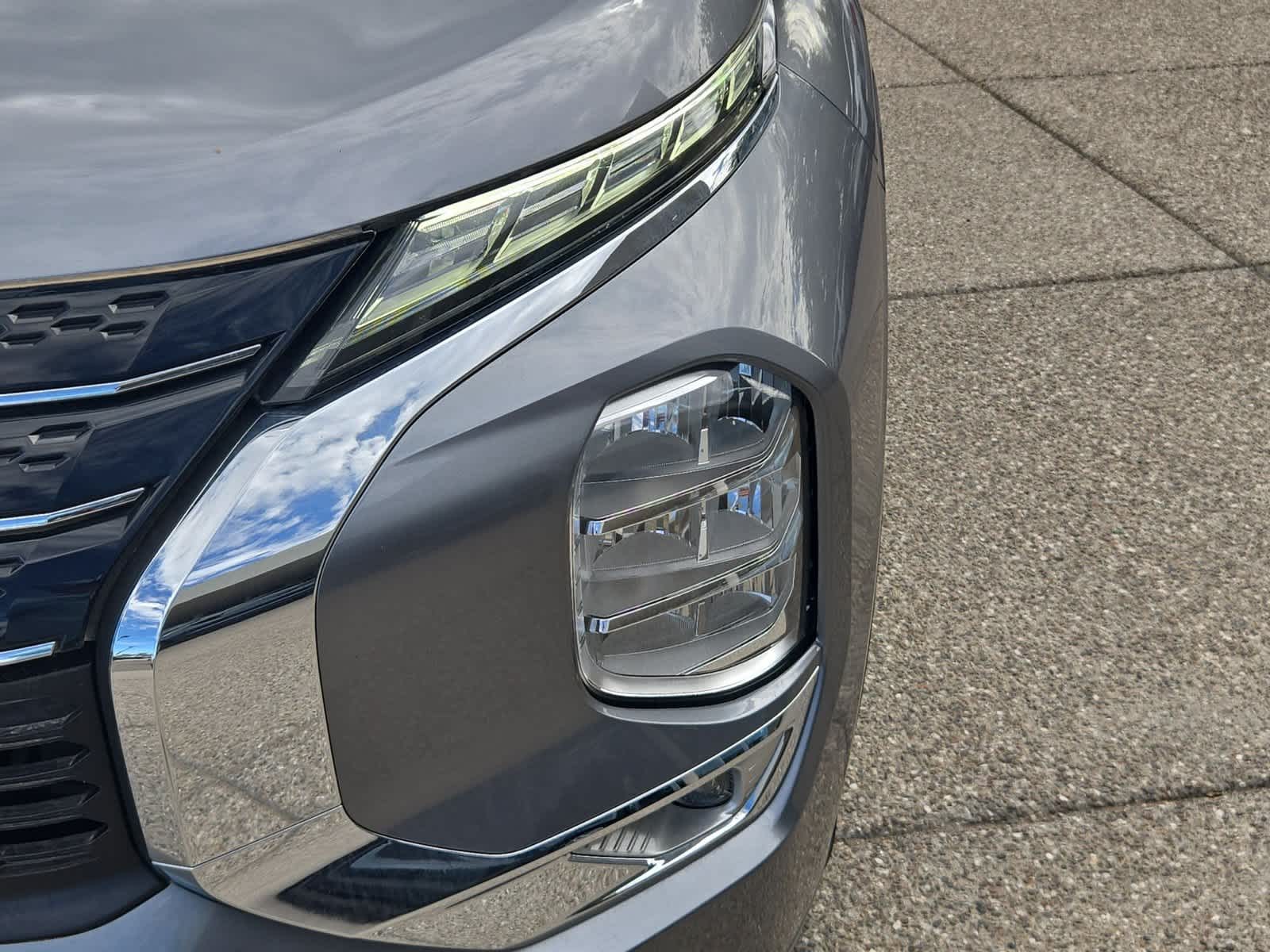 2024 Mitsubishi Outlander SEL