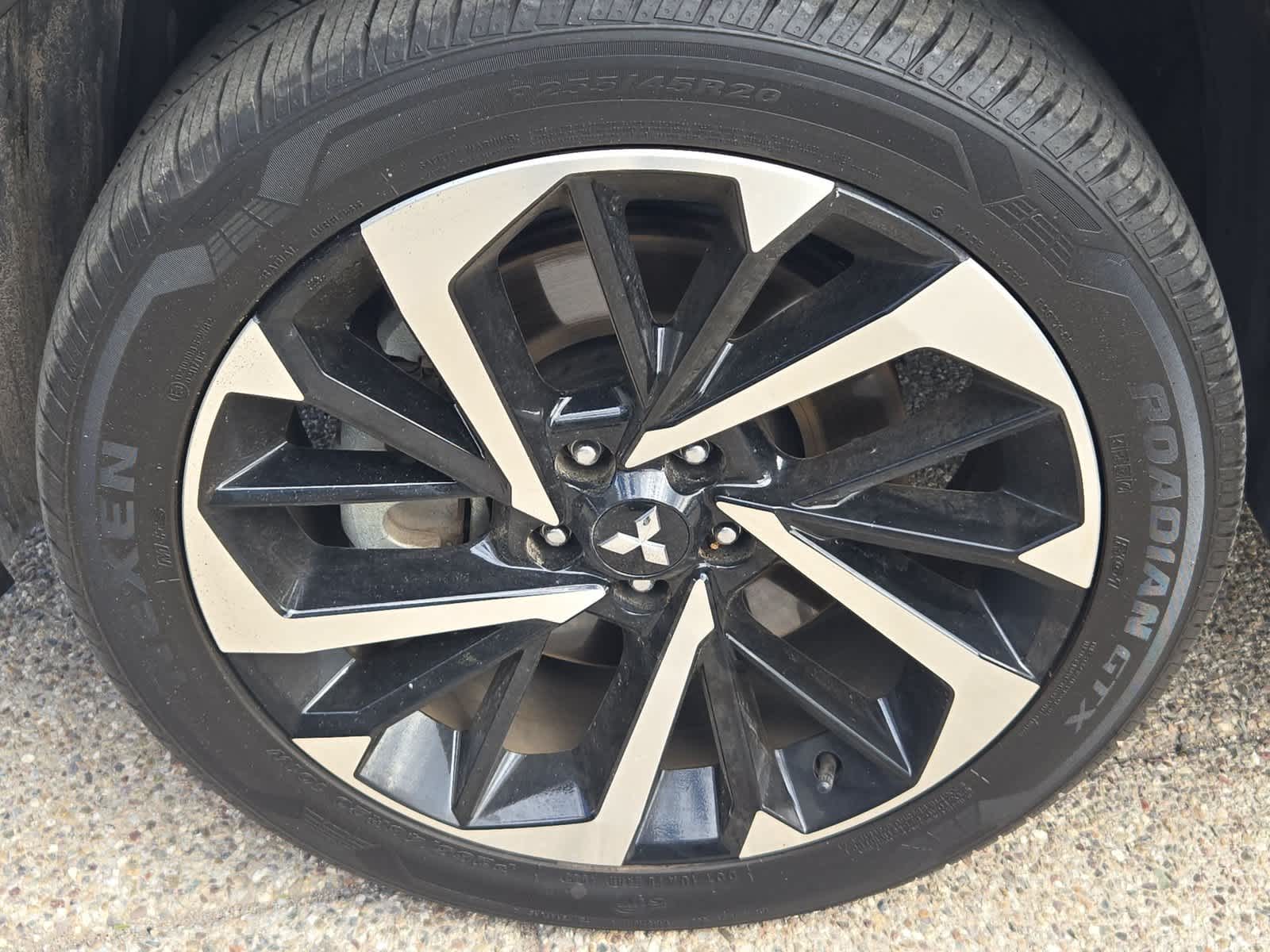 2024 Mitsubishi Outlander SEL