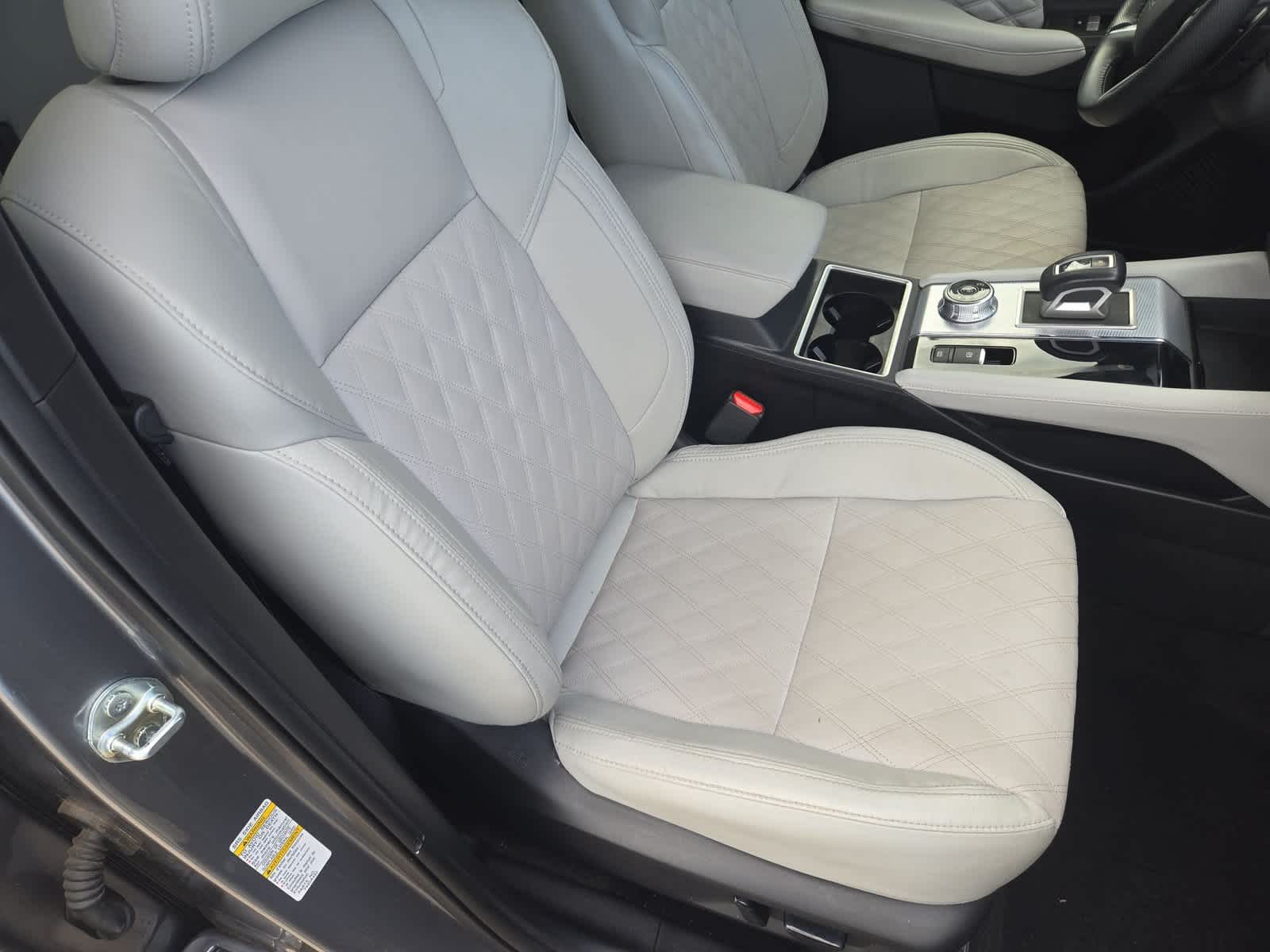 2024 Mitsubishi Outlander SEL