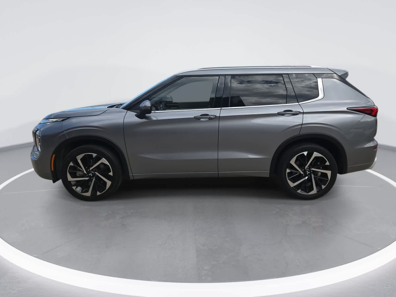 2024 Mitsubishi Outlander SEL